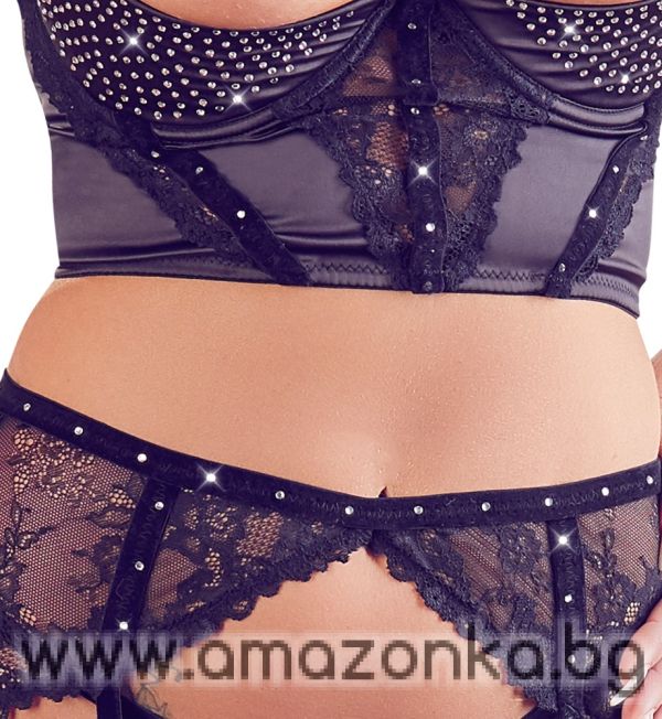 Красив  комплект от 3-части,изработен от дантела и кадифе. Size:75B/S