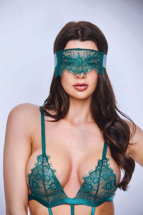 SEXY STRAPPY LACE TEDDY WITH GARTERS GREEN, M/L